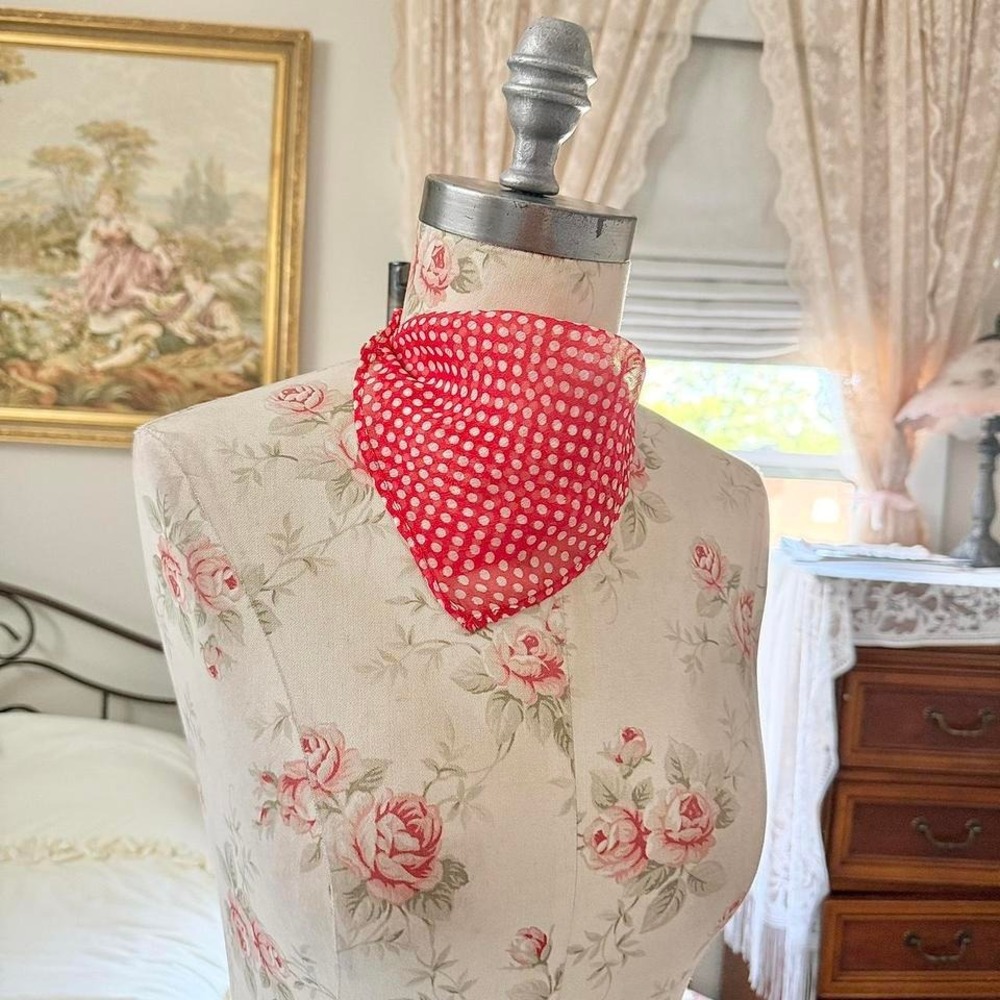 Vintage handkerchief - Picture 2 of 3